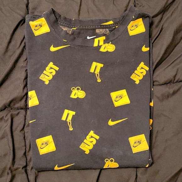 Nike t-shirt XL men's 100% cotton. Like new - Picture 1 of 3